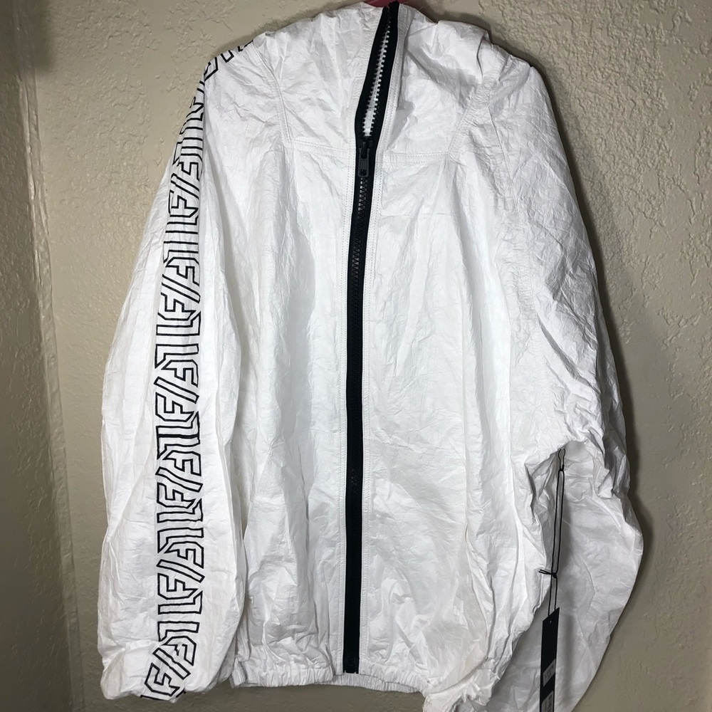 New LF Women’s oversized windbreaker